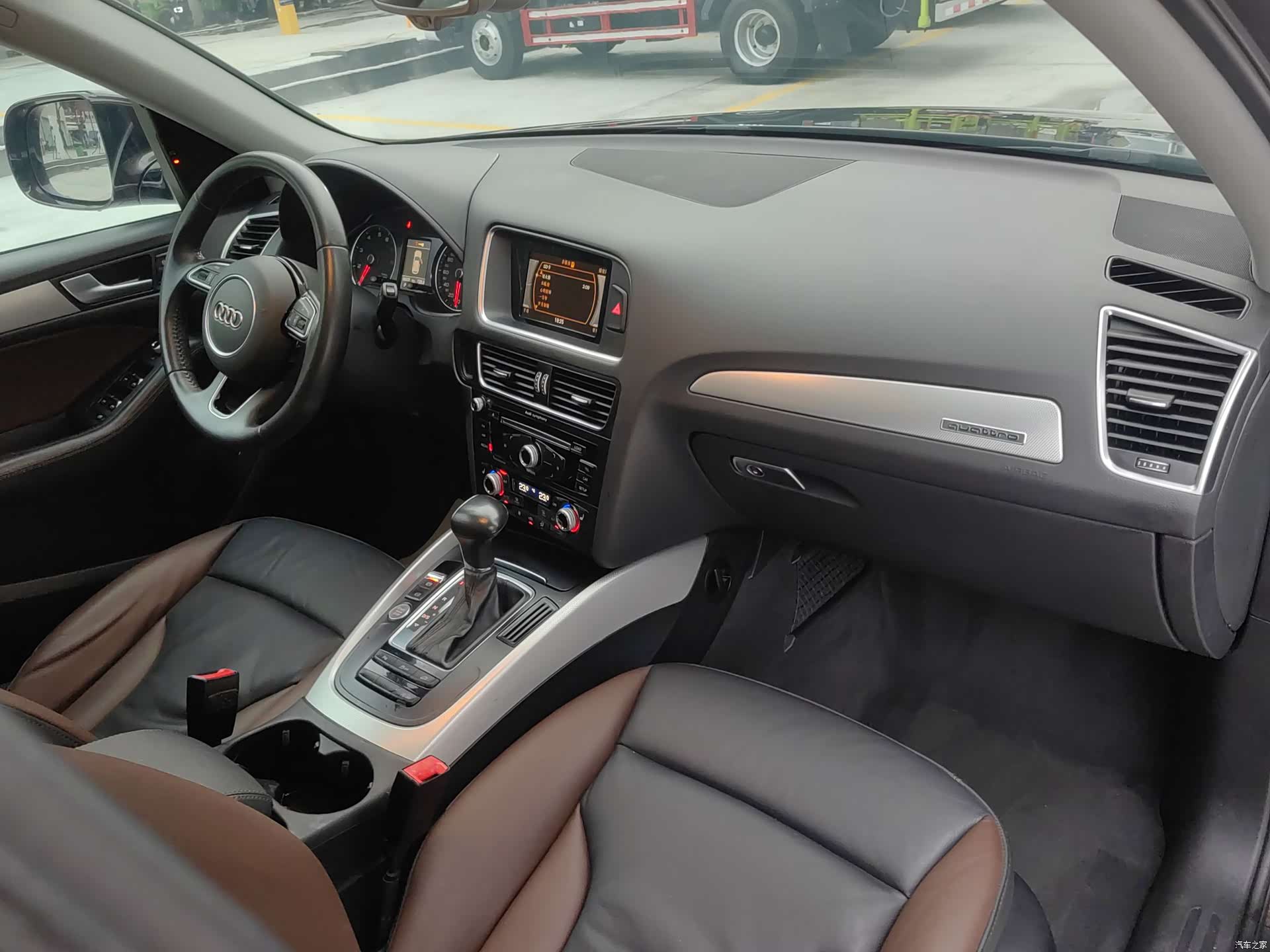 Audi Q5, 2018 все фото