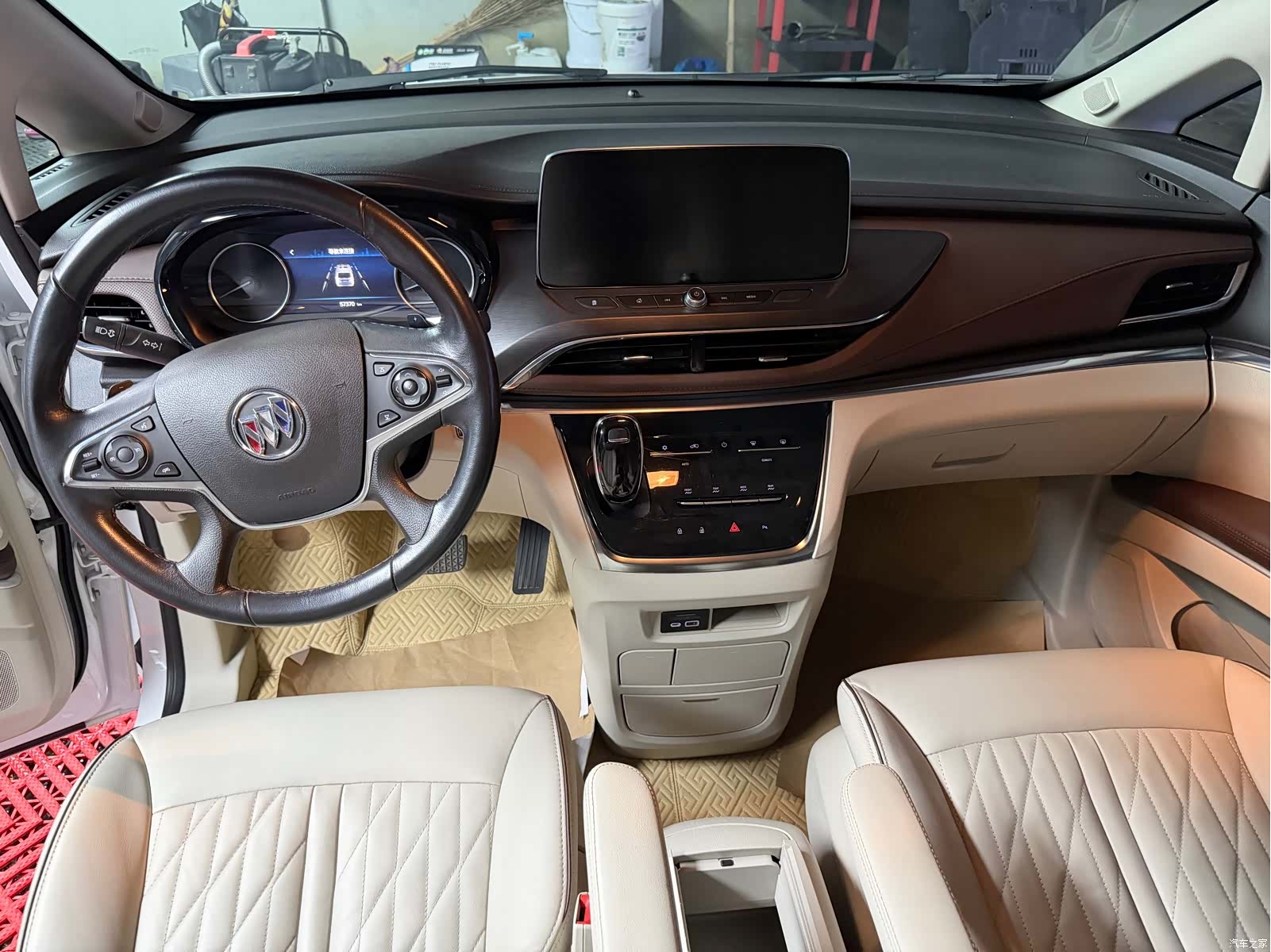 Buick GL8, 2022 9