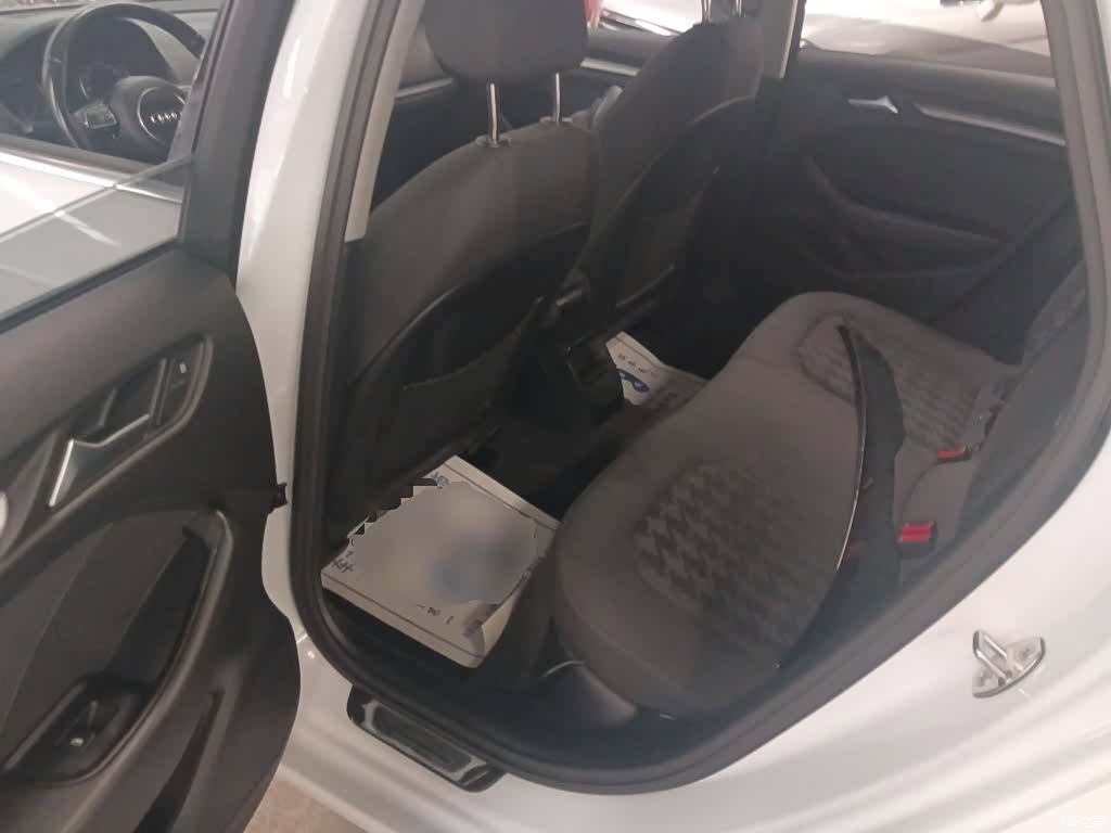 Audi A3, 2015 13