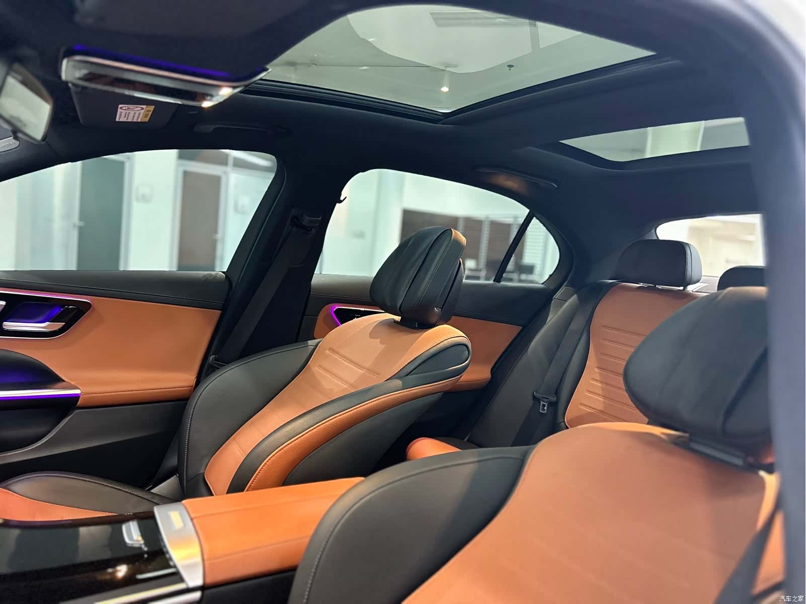 Mercedes-Benz C-Class, 2024 17