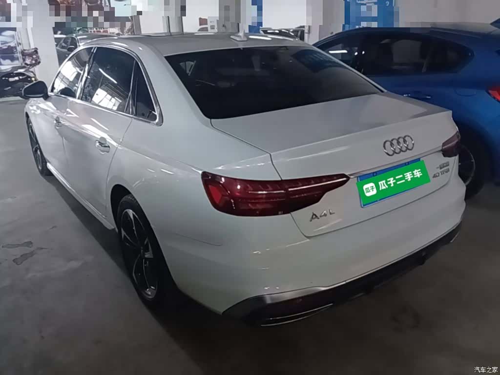 Audi A4L, 2020 все фото