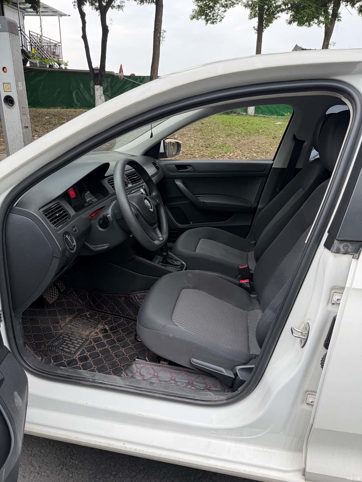 Volkswagen Santana, 2018 11