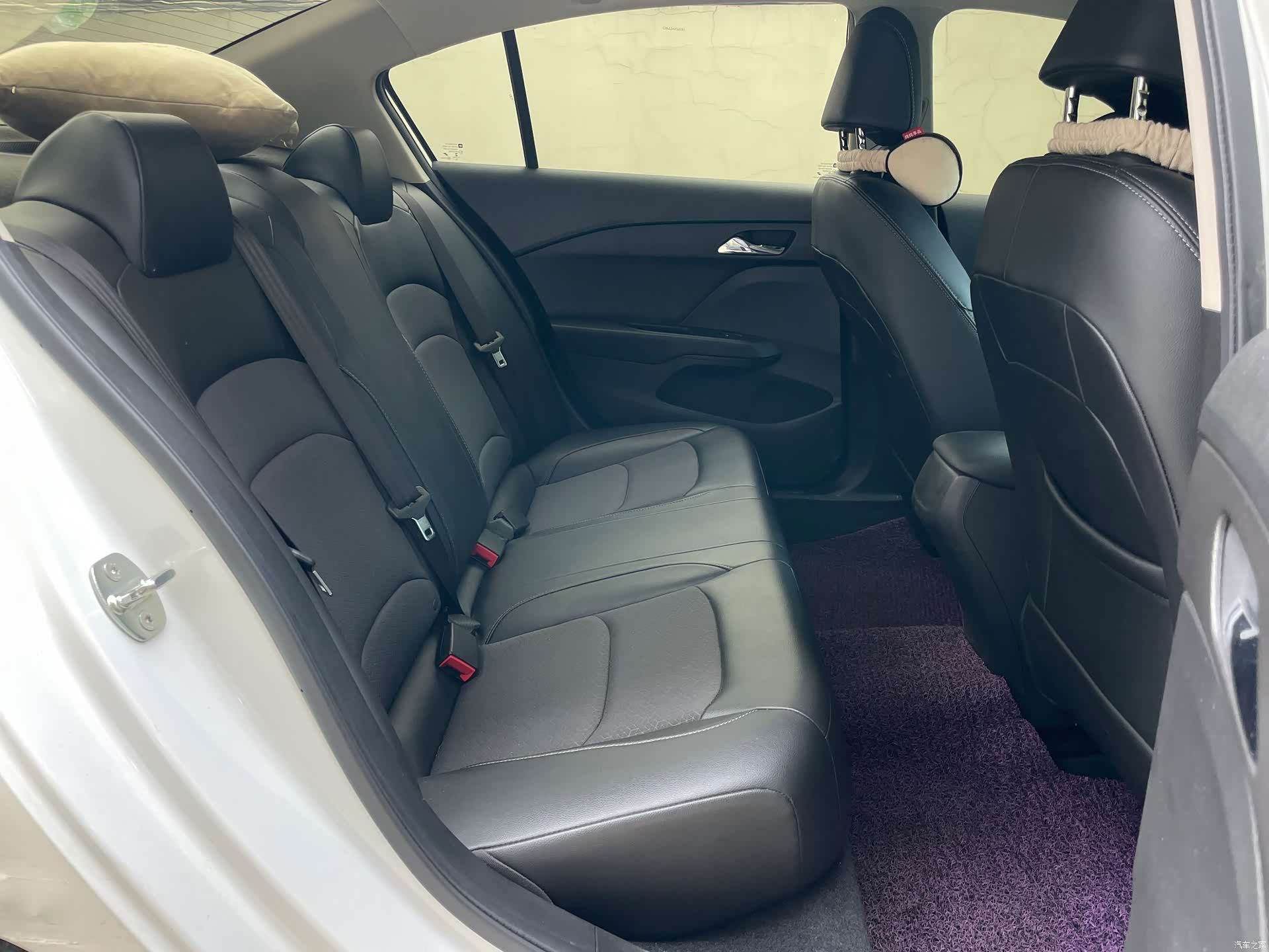 Chevrolet 320, 2018 12