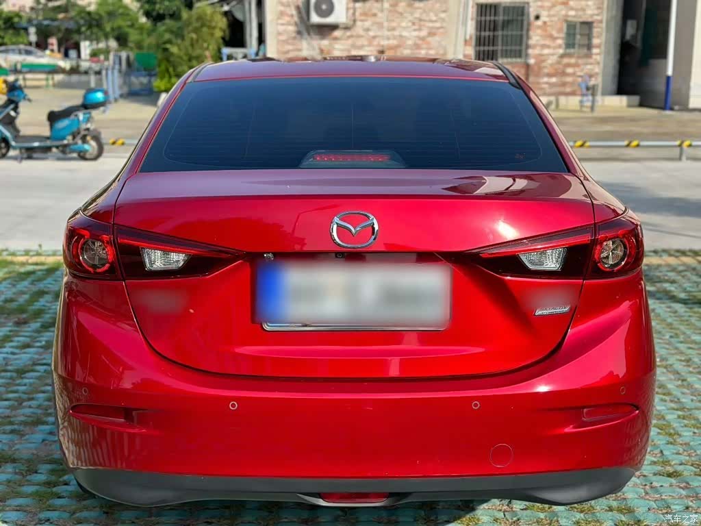 Mazda Mazda3, 2018 25