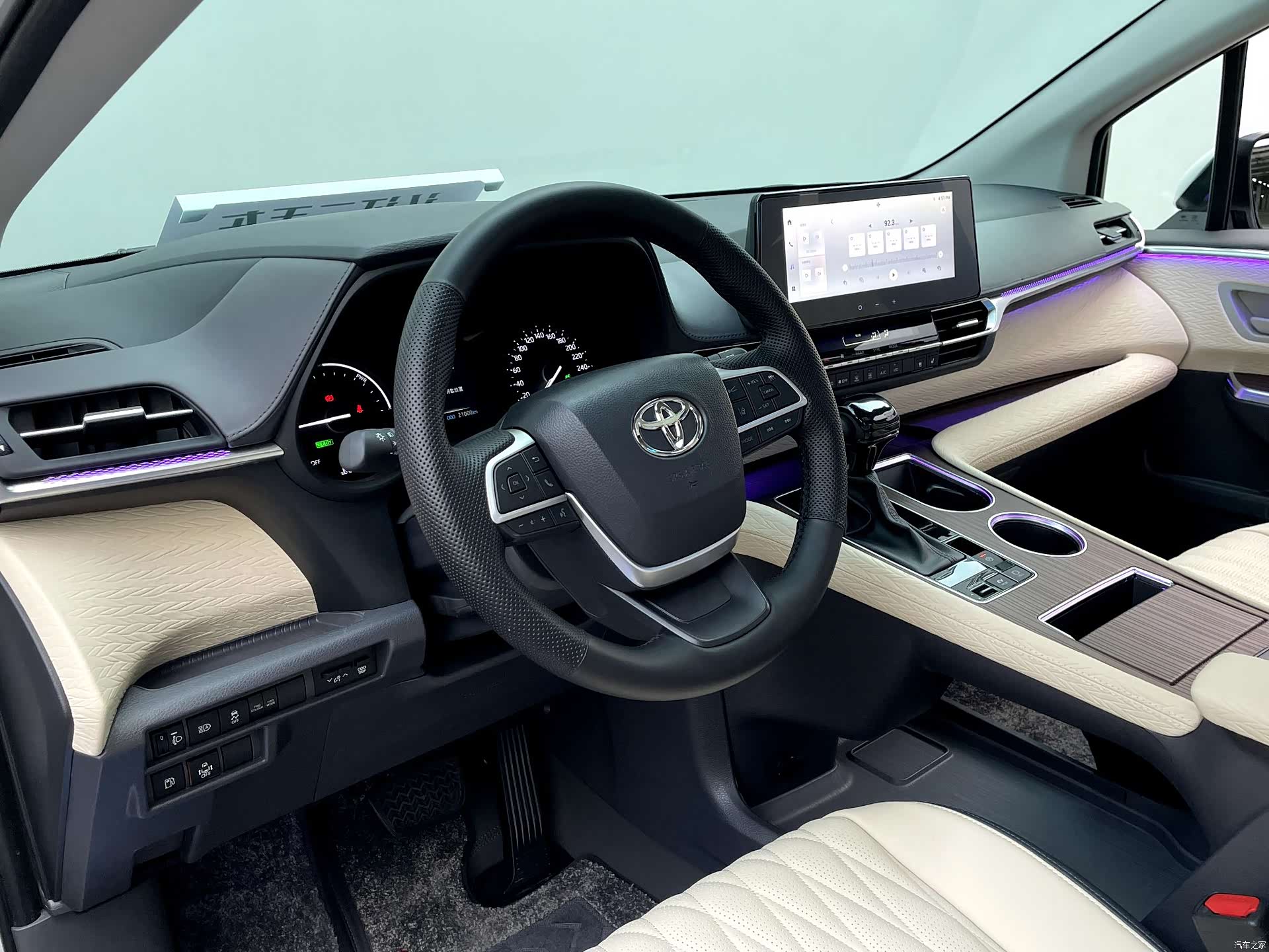 Toyota Sienna, 2025 19
