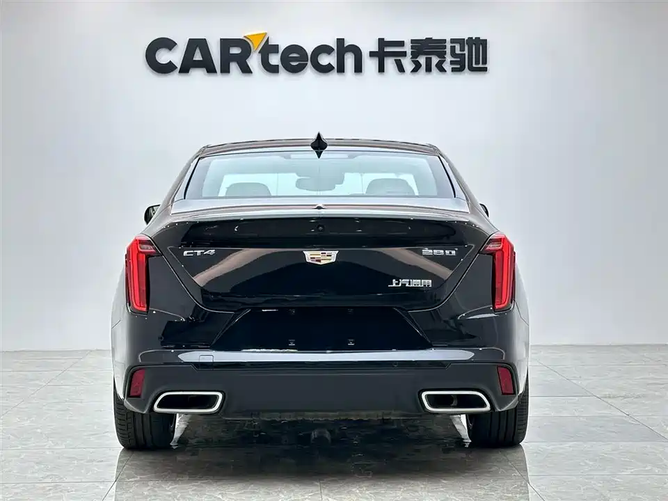 Cadillac CT4