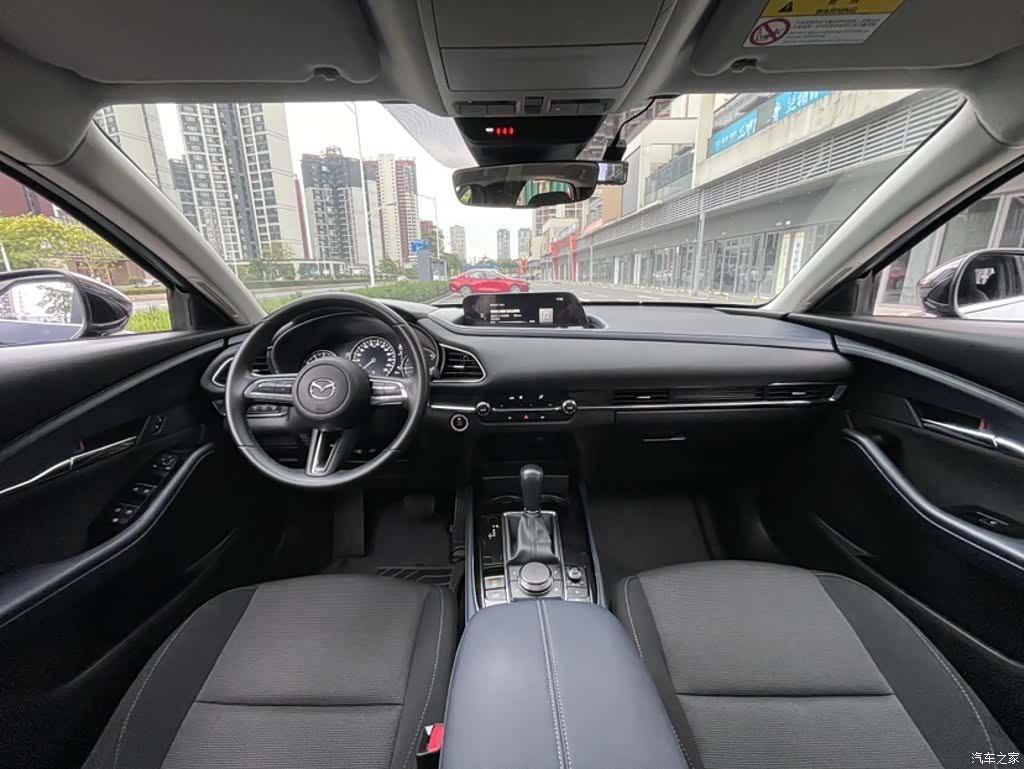 Mazda CX-30, 2021 24