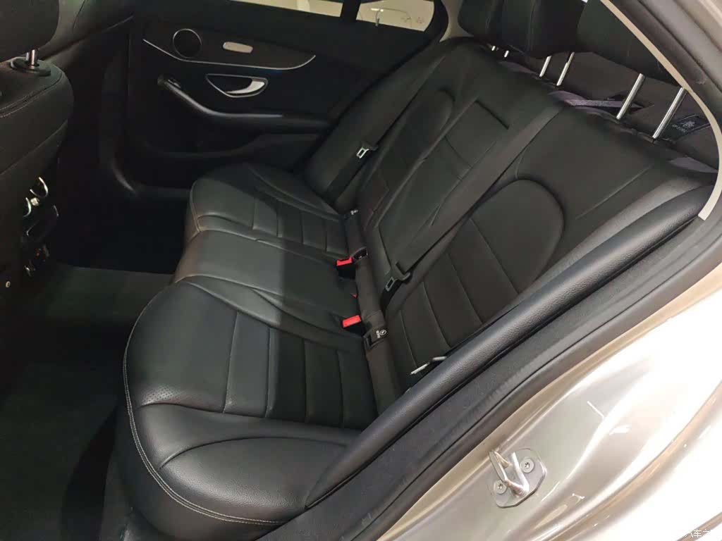 Mercedes-Benz C-Class, 2021 13