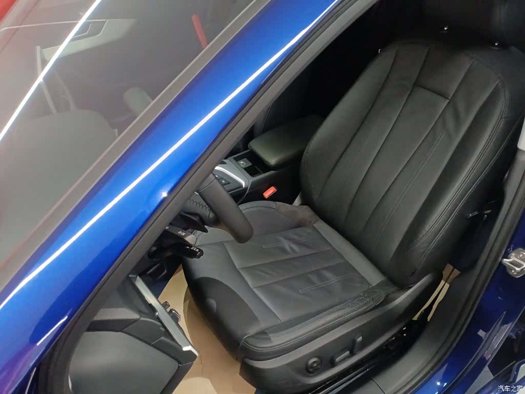Audi A4L, 2020 15