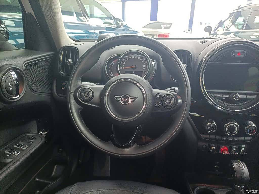 Mini Countryman, 2019 6