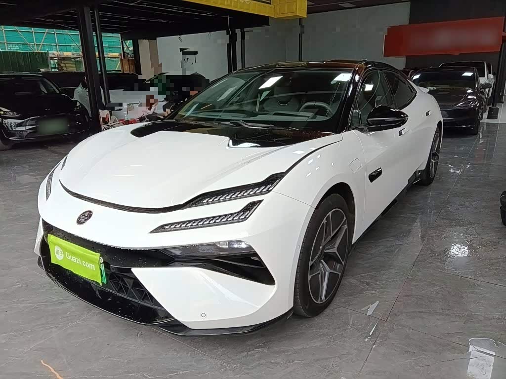 Lotus EMEYA