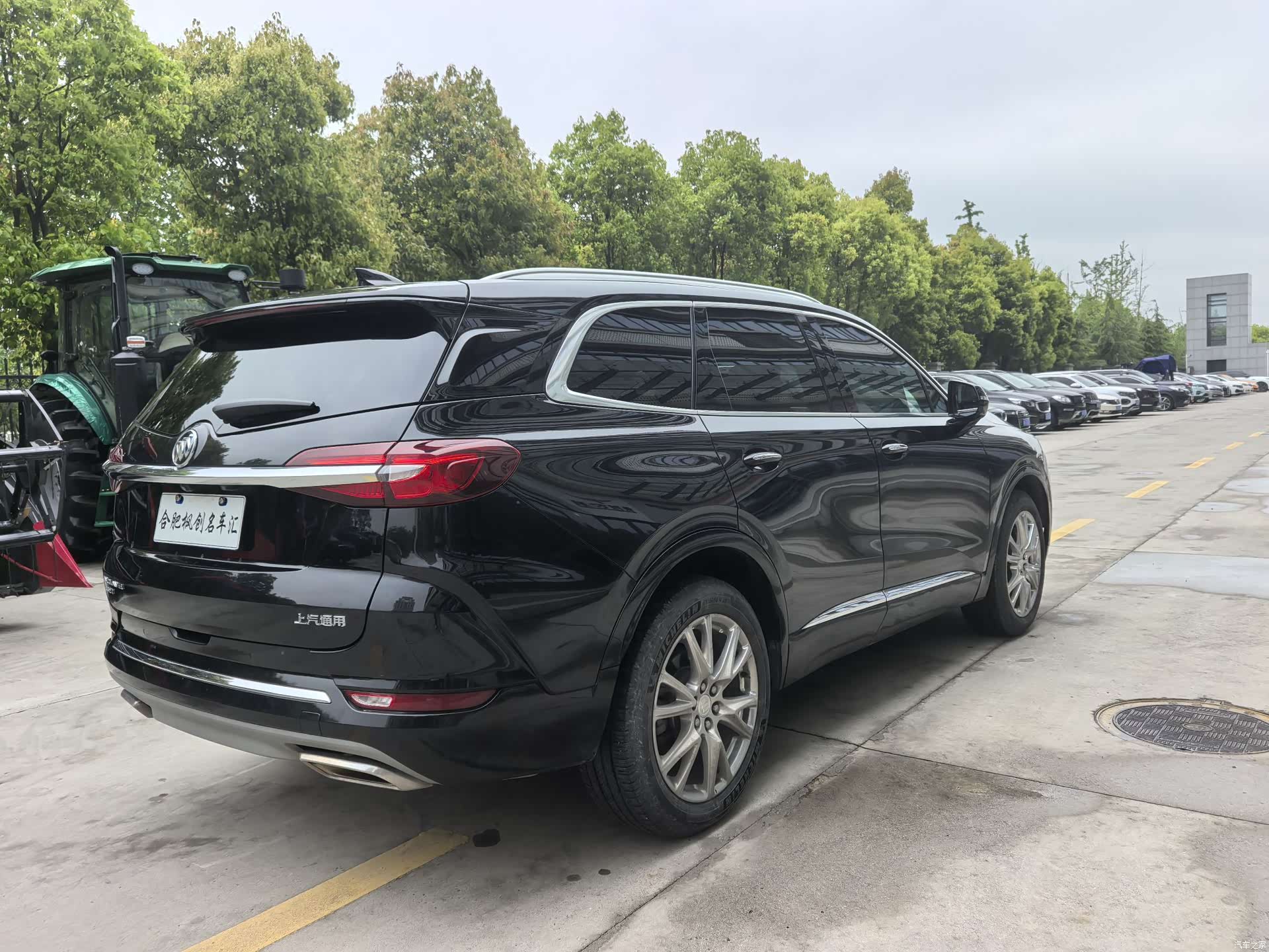 Buick Enclave, 2022 10