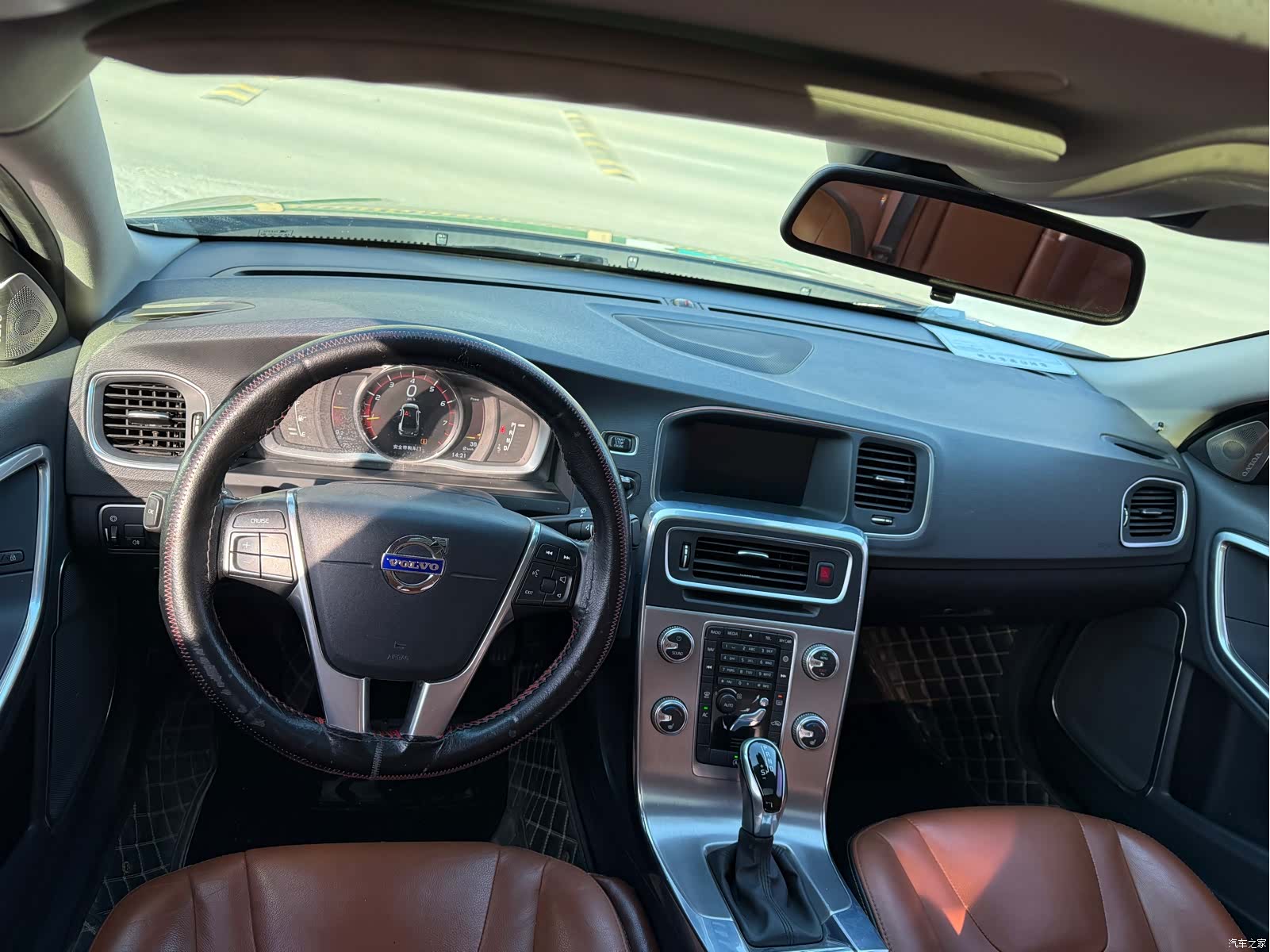 Volvo S60, 2016 11