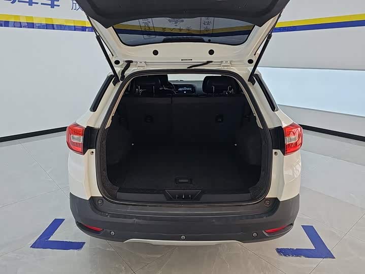 Aeolus AX3 2016 1.5L МКПП zhi ku xing
