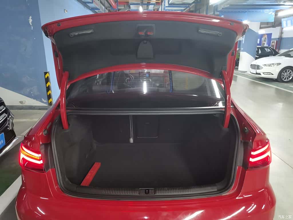 Audi A3, 2018 15