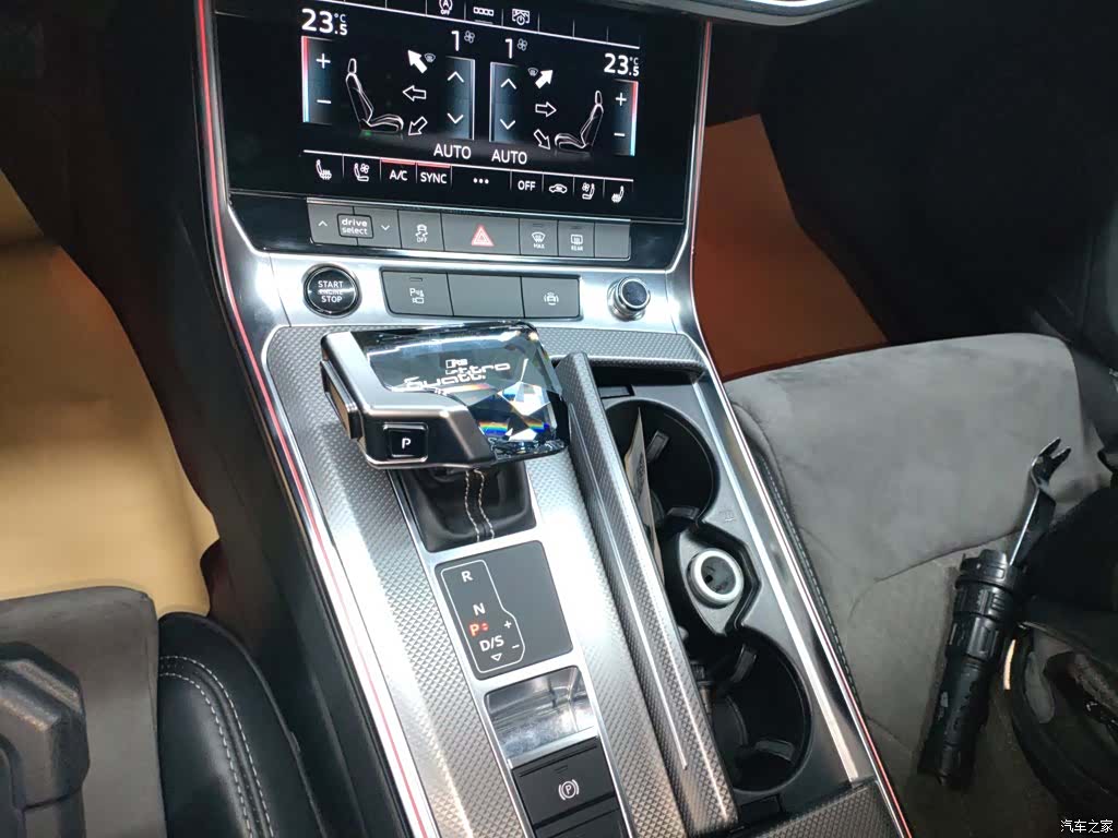 Audi A6L, 2022 14