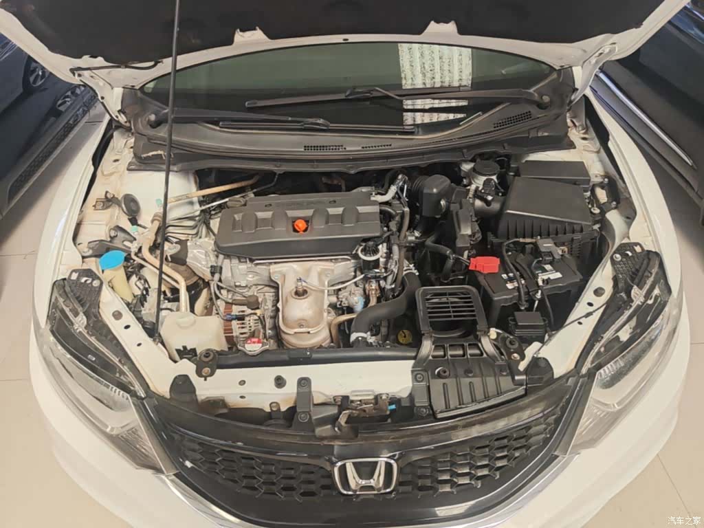 Honda Jade, 2015 20