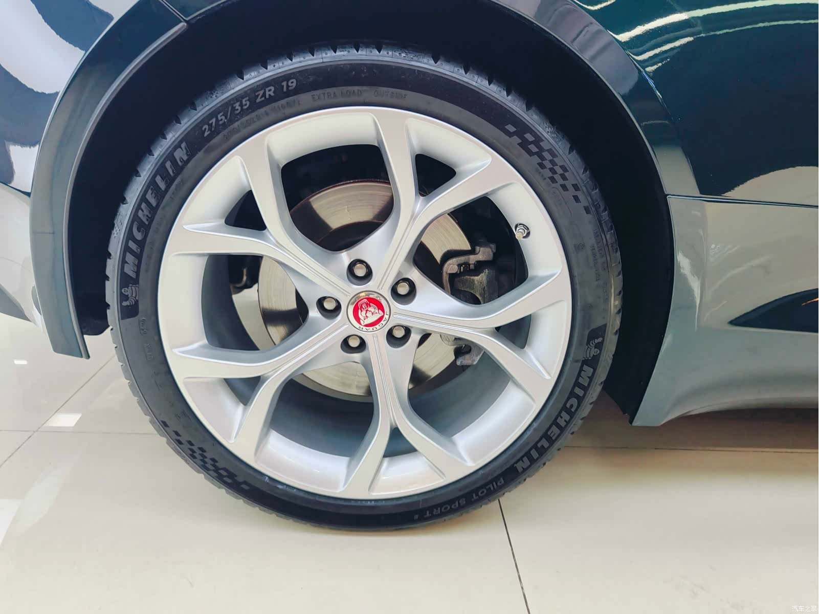 Jaguar F-TYPE, 2021 18