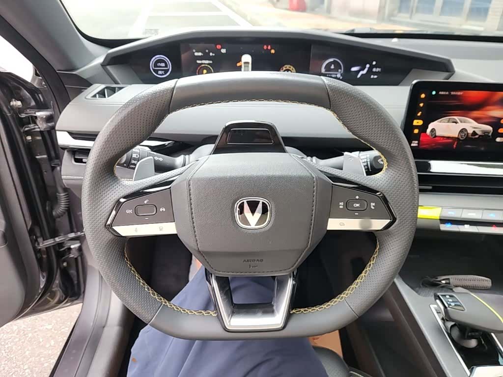 Changan UNI-V, 2022 11