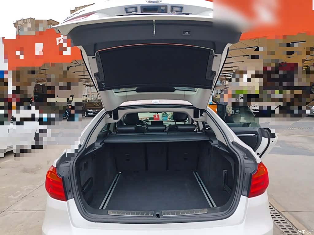 BMW 3 Series, 2016 12