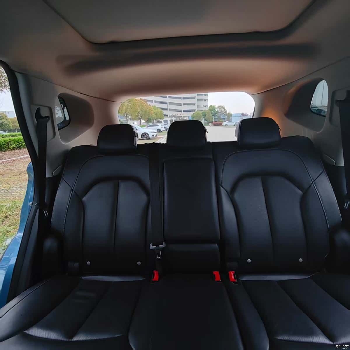 Roewe RX5, 2017 13