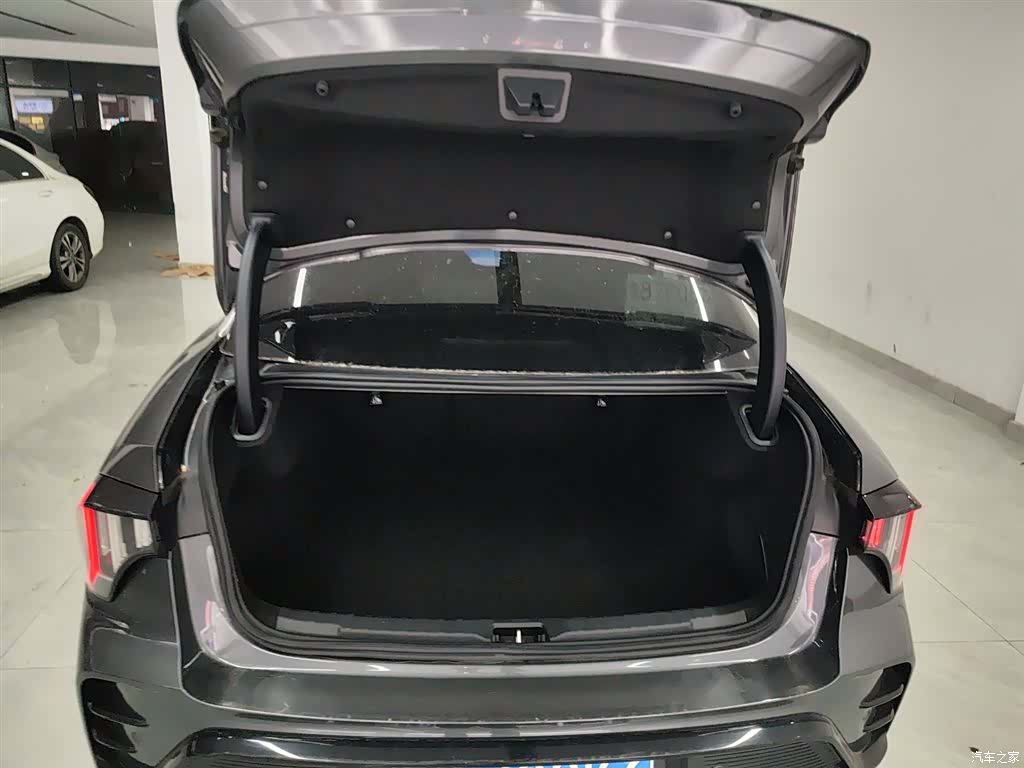 Lynk & Co 02, 2024 19