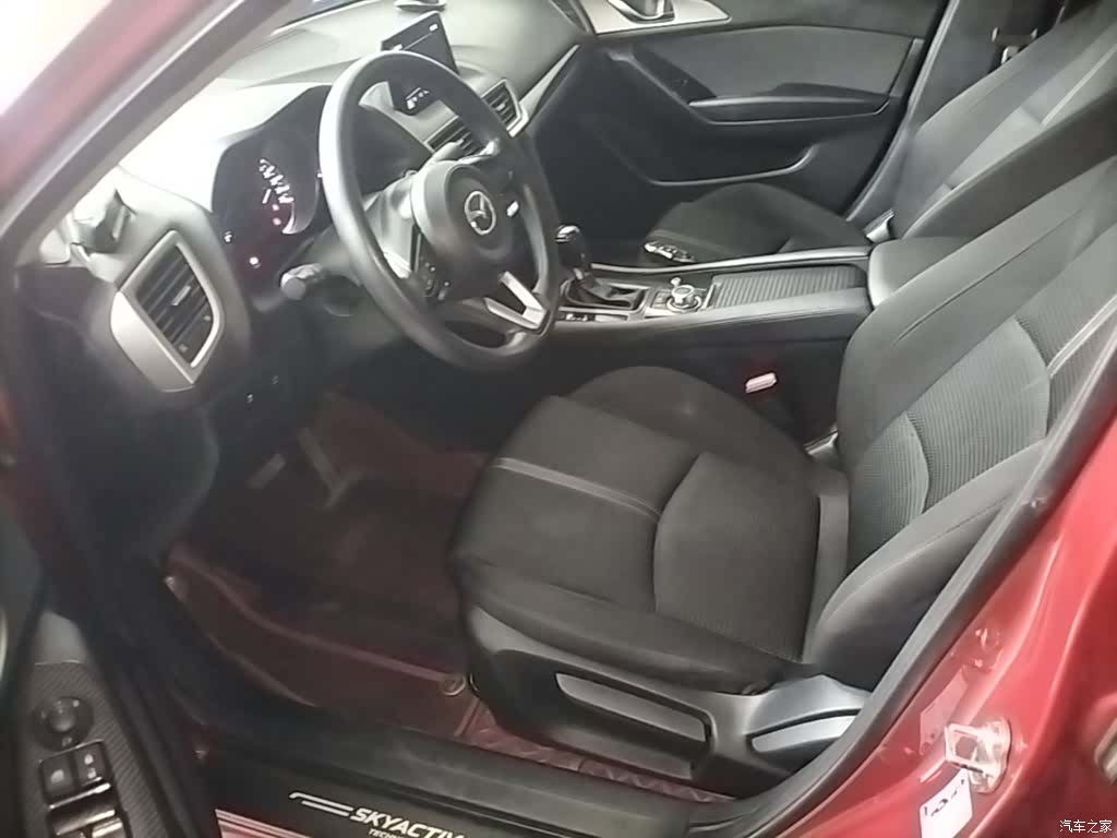 Mazda Mazda3, 2019 15