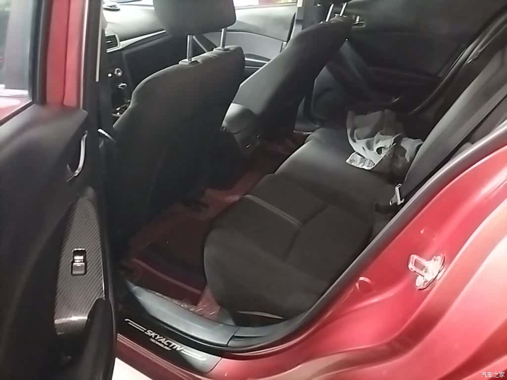 Mazda Mazda3, 2019 17