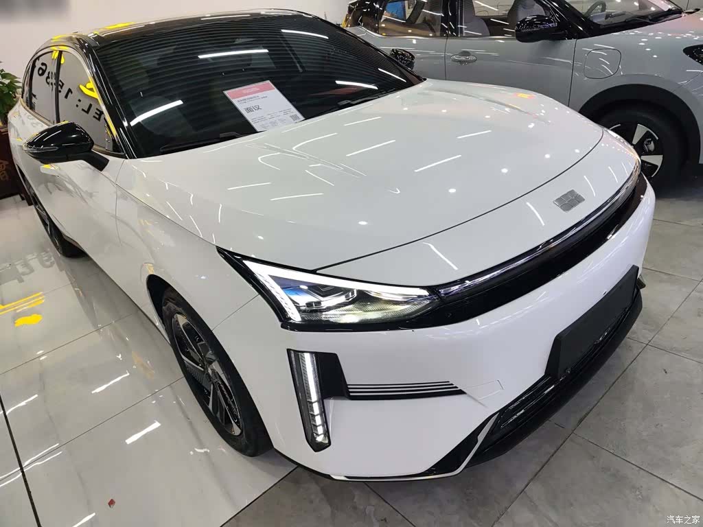 Geely Galaxy L6, 2024 22