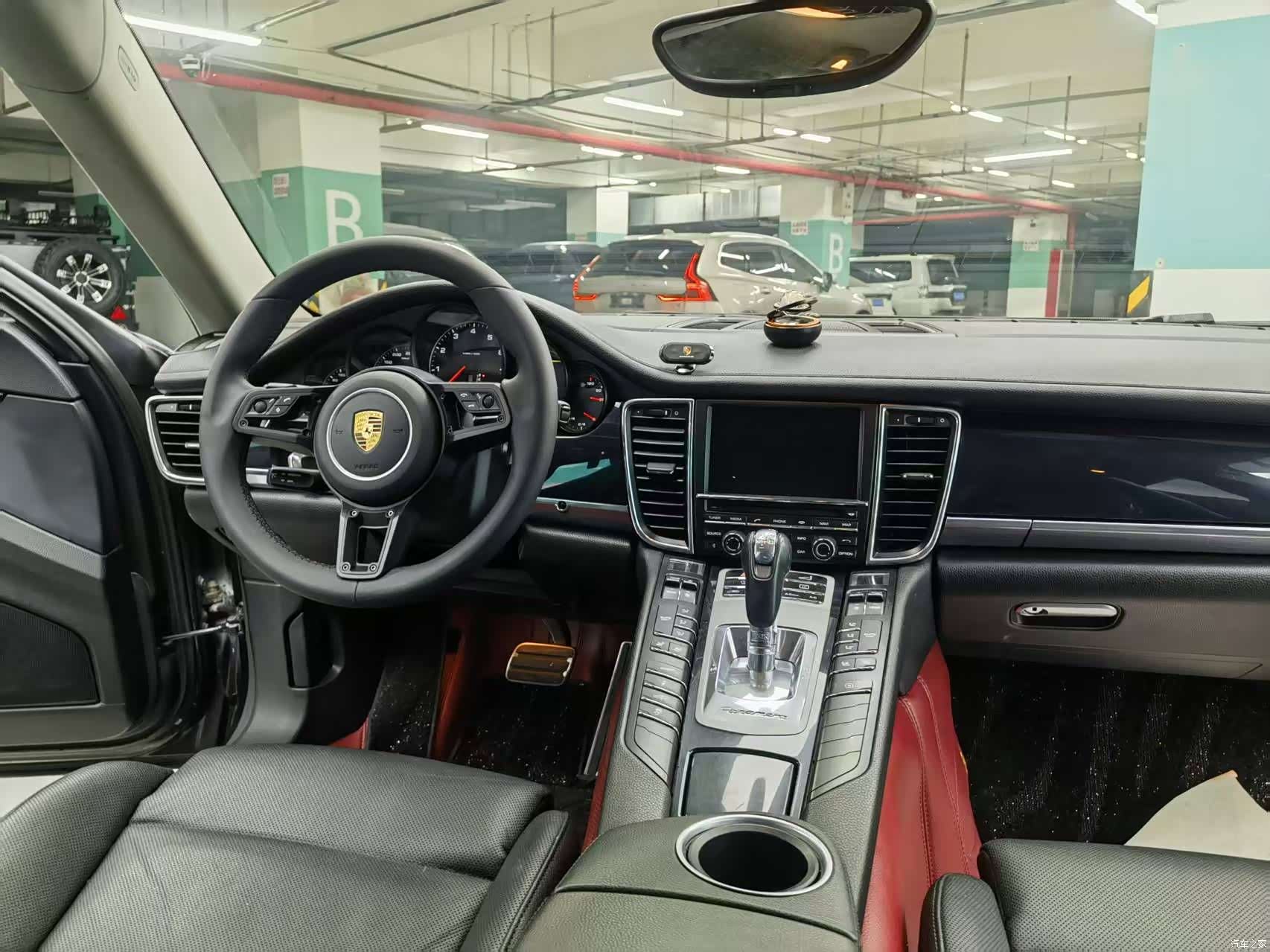 Porsche Panamera, 2014 4
