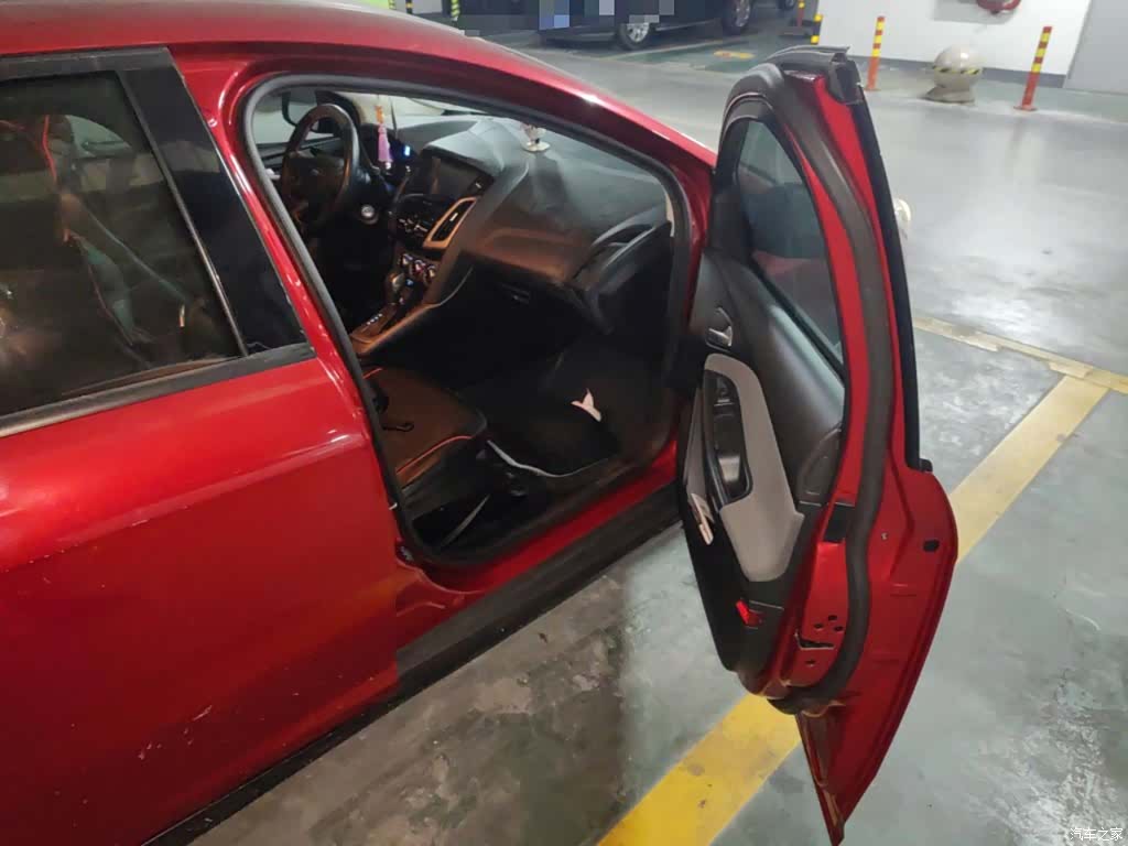 Ford Focus, 2014 20