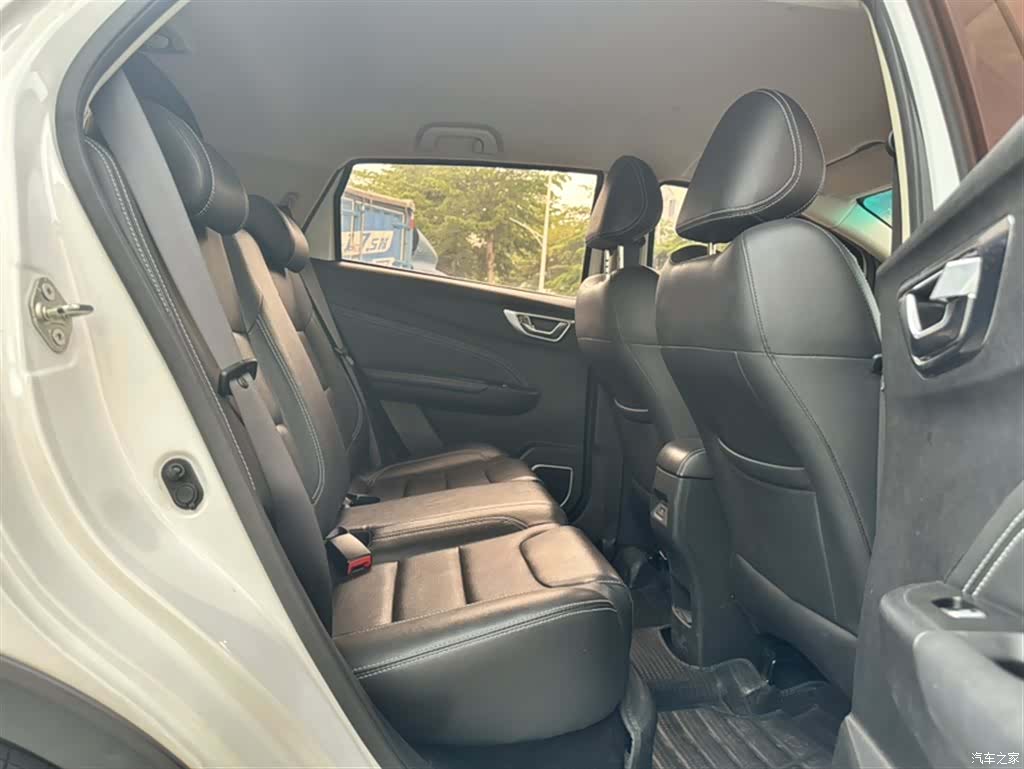 Geely X3, 2018 15