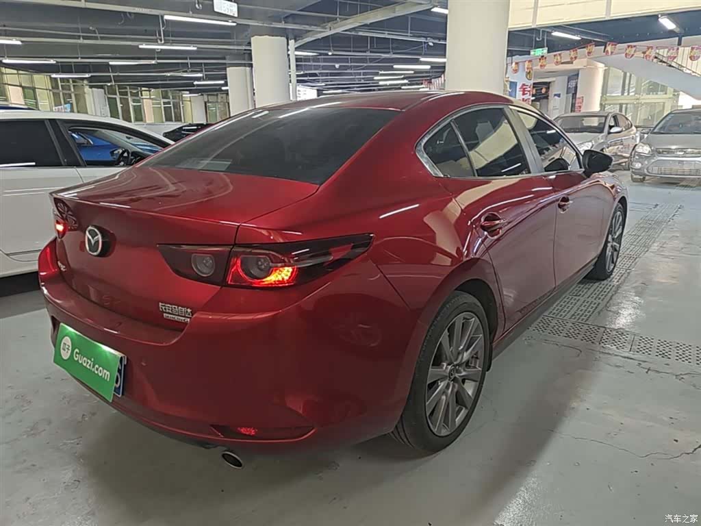 Mazda Mazda3, 2021 7