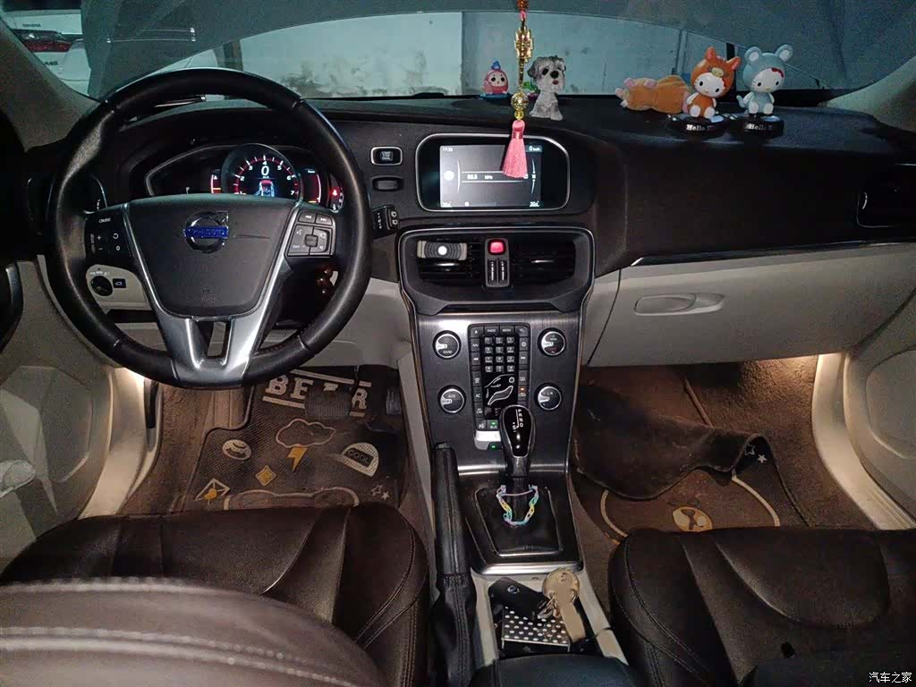 Volvo V40, 2016 13