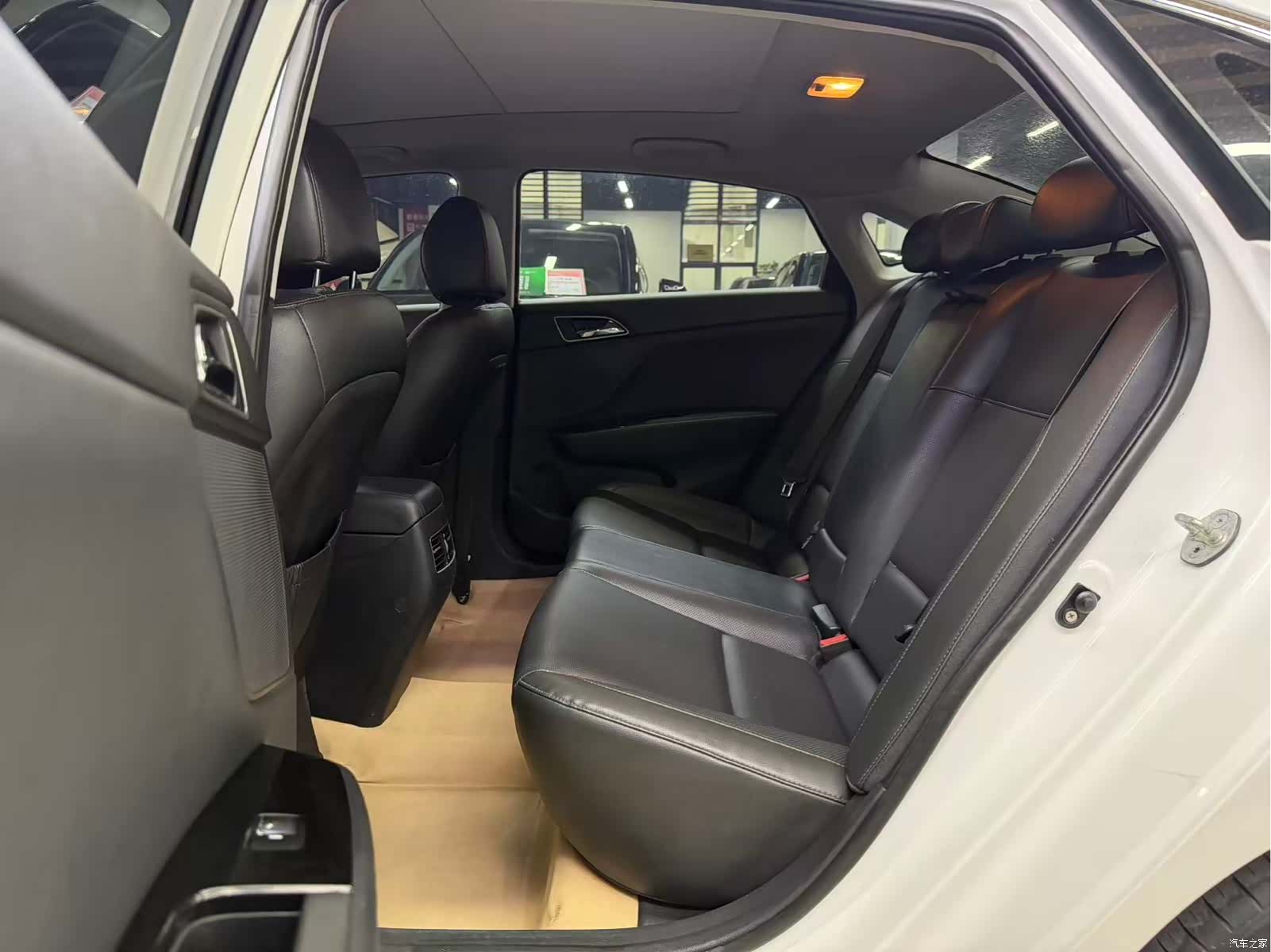 Hyundai GLS, 2017 3