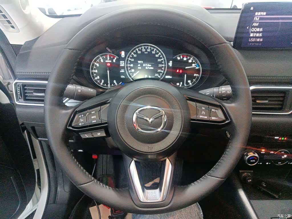 Mazda CX-5, 2025 11