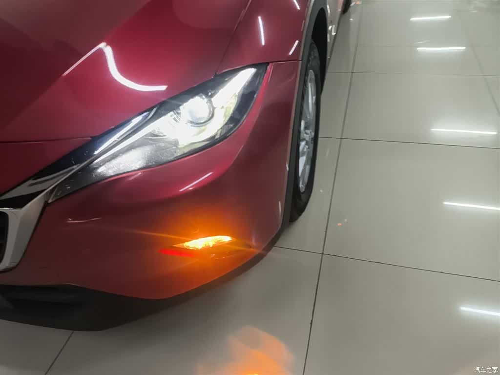 Mazda CX-4, 2019 3