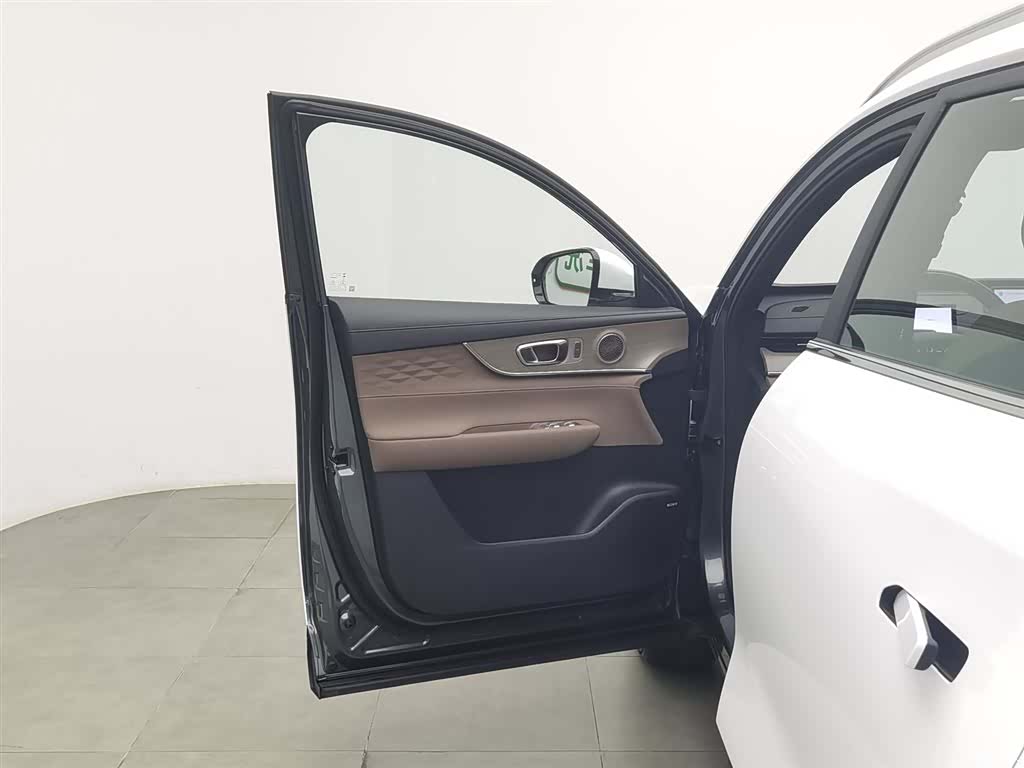 Chery T8, 2025 8