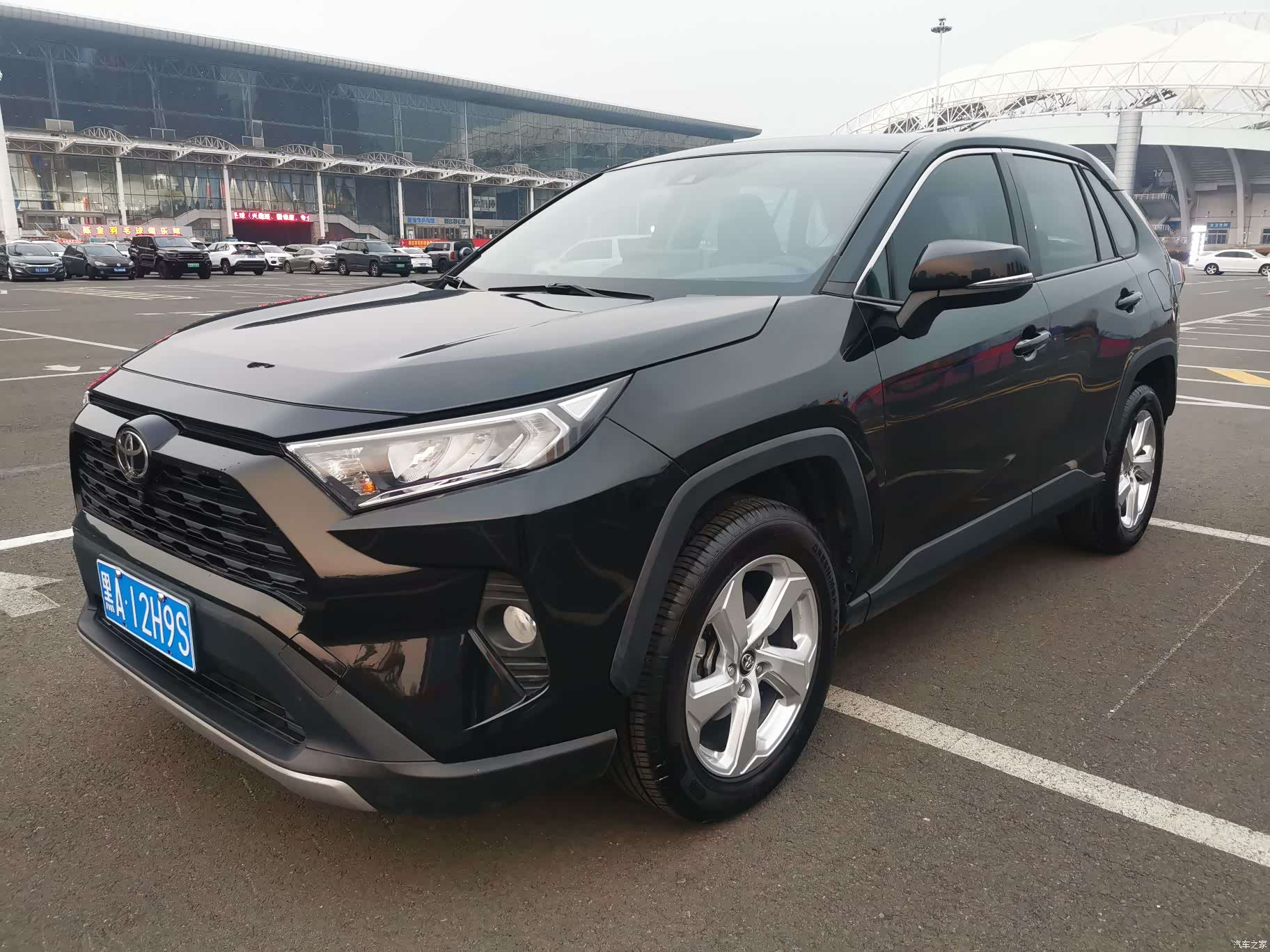 Toyota RAV4, 2022 1