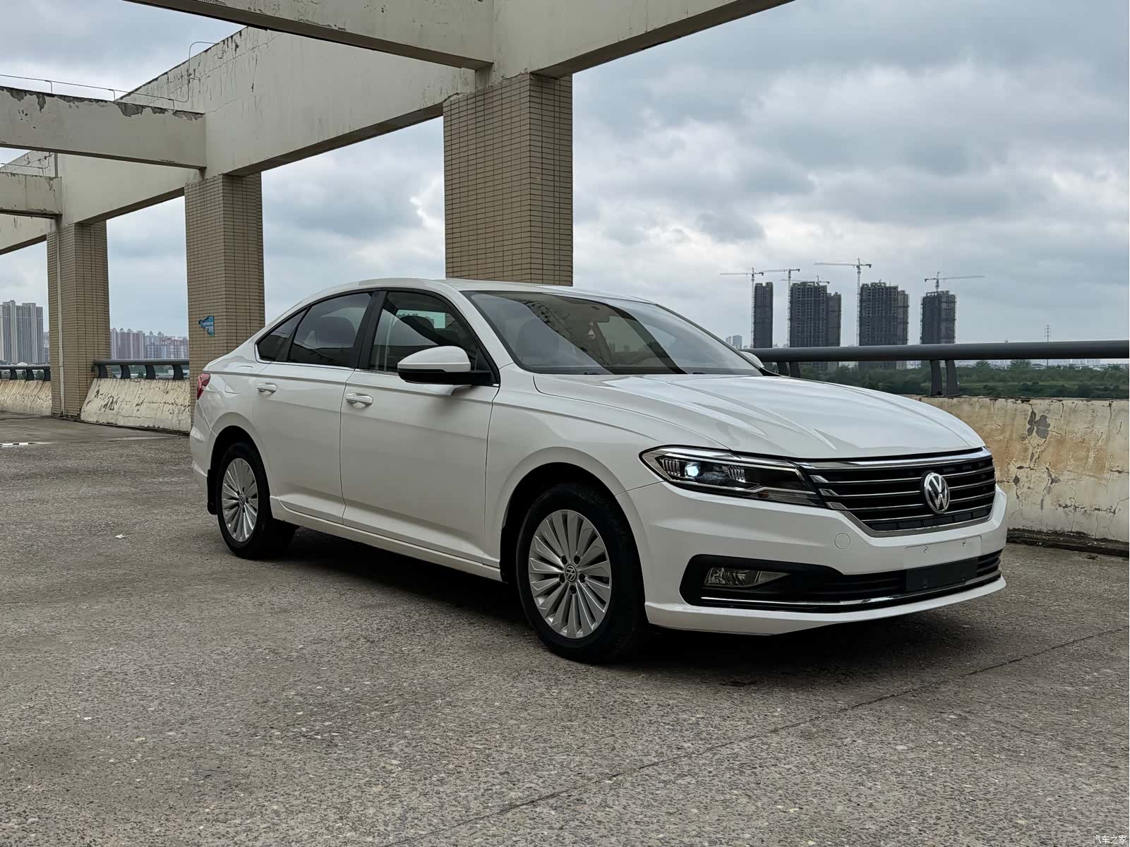 Volkswagen Lavida, 2020 3