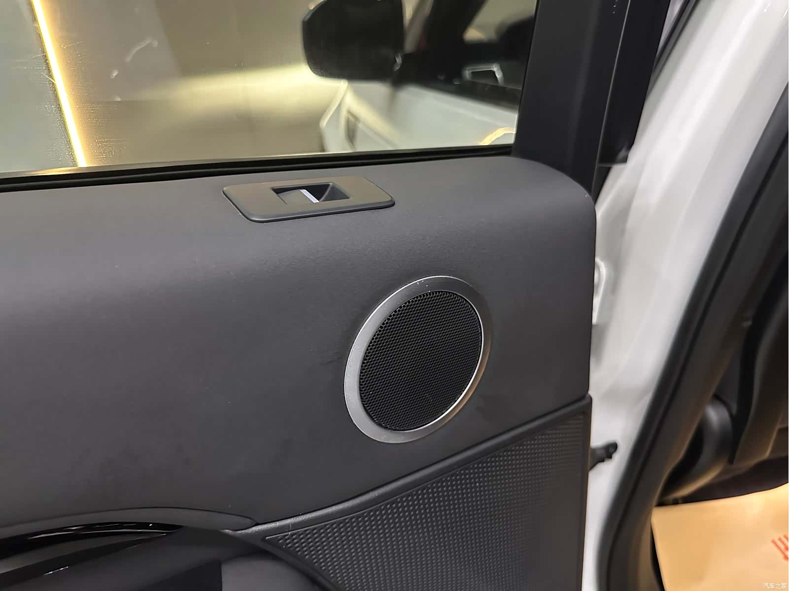 Land Rover Discovery, 2019 11