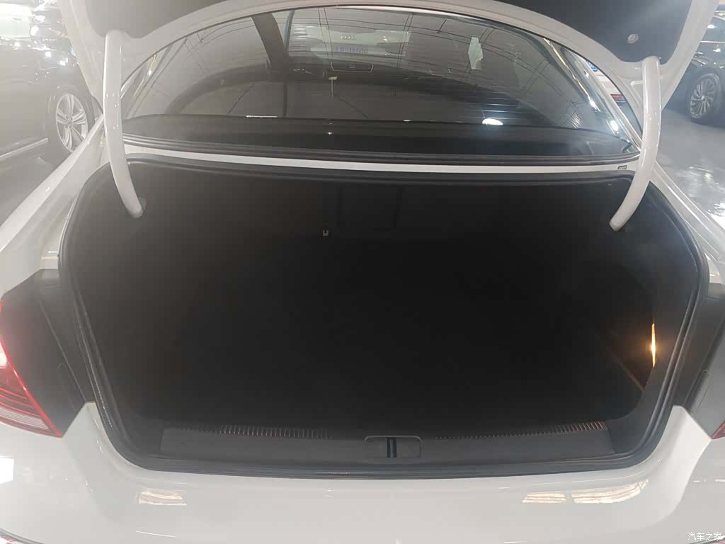 Volkswagen CC, 2016 15