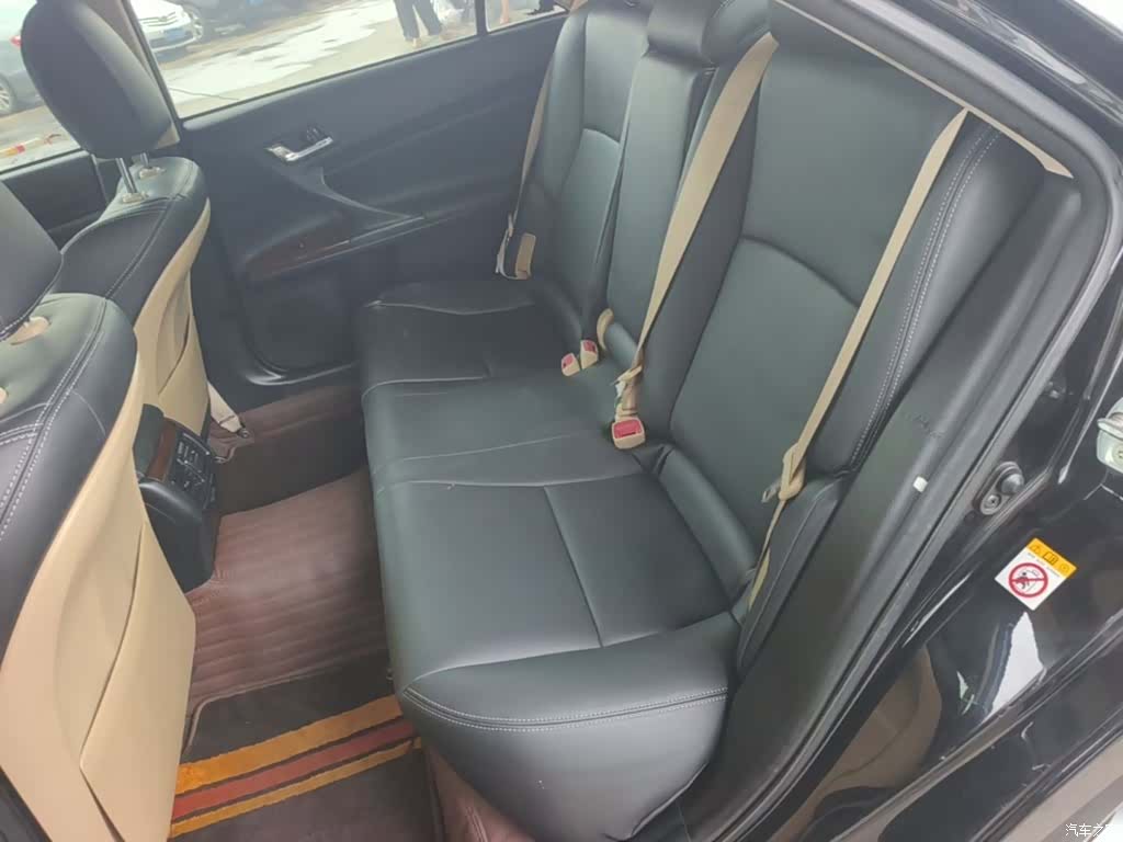 Toyota 2.5S, 2015 17