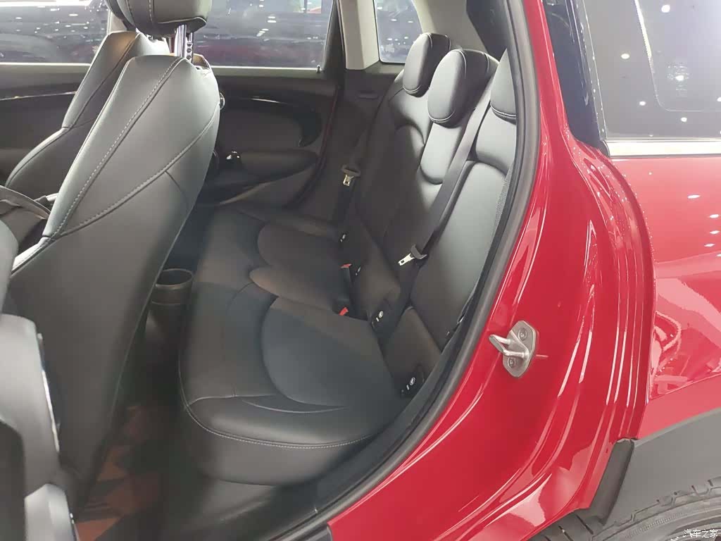 Mini ONE, 2021 13