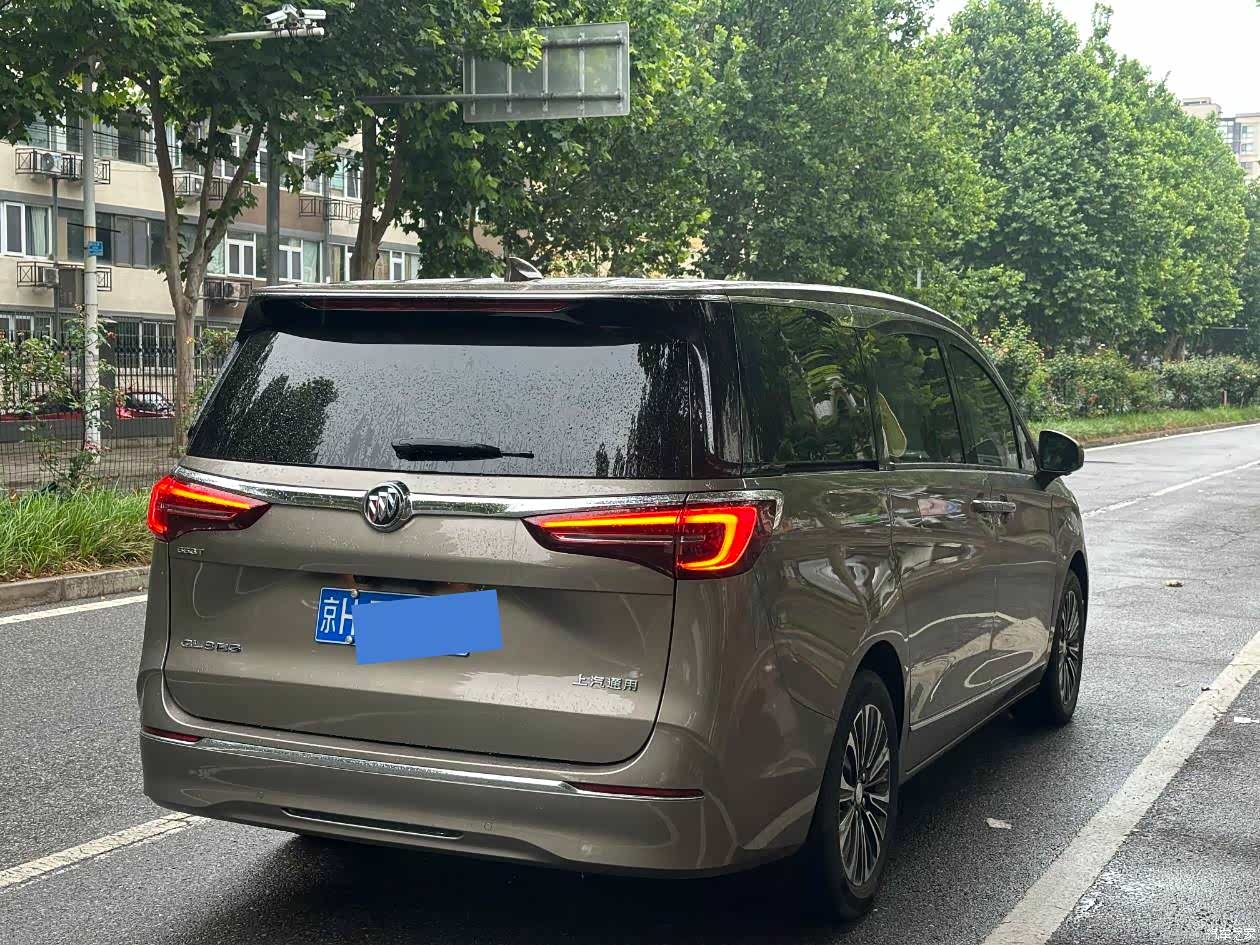 Buick GL8, 2020 9