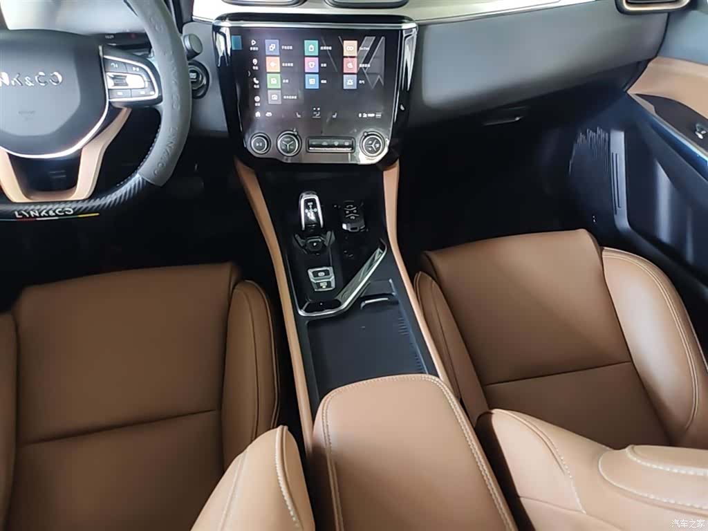 Lynk & Co 01, 2019 14