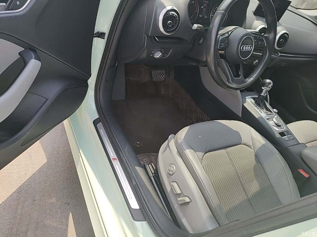 Audi A3, 2018 16