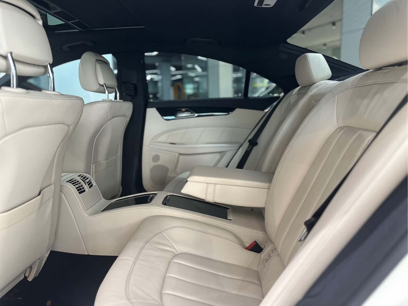Mercedes-Benz CLS, 2018 6
