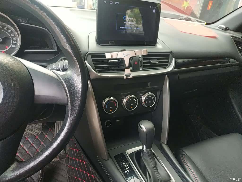 Mazda CX-4, 2017 все фото