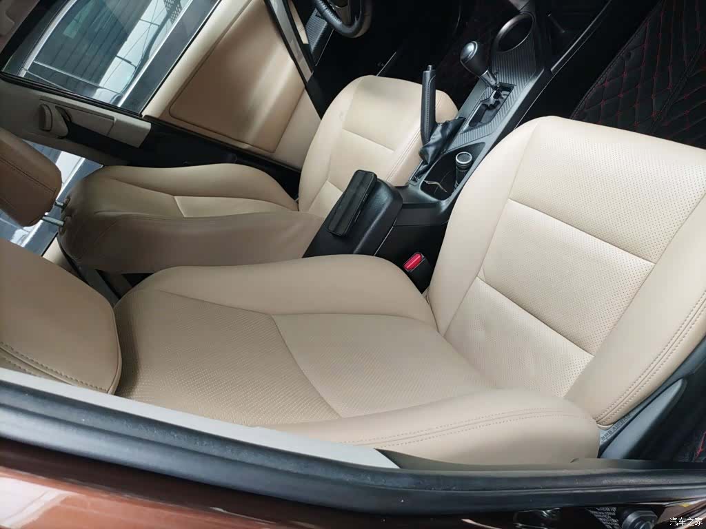 Toyota RAV4, 2014 20